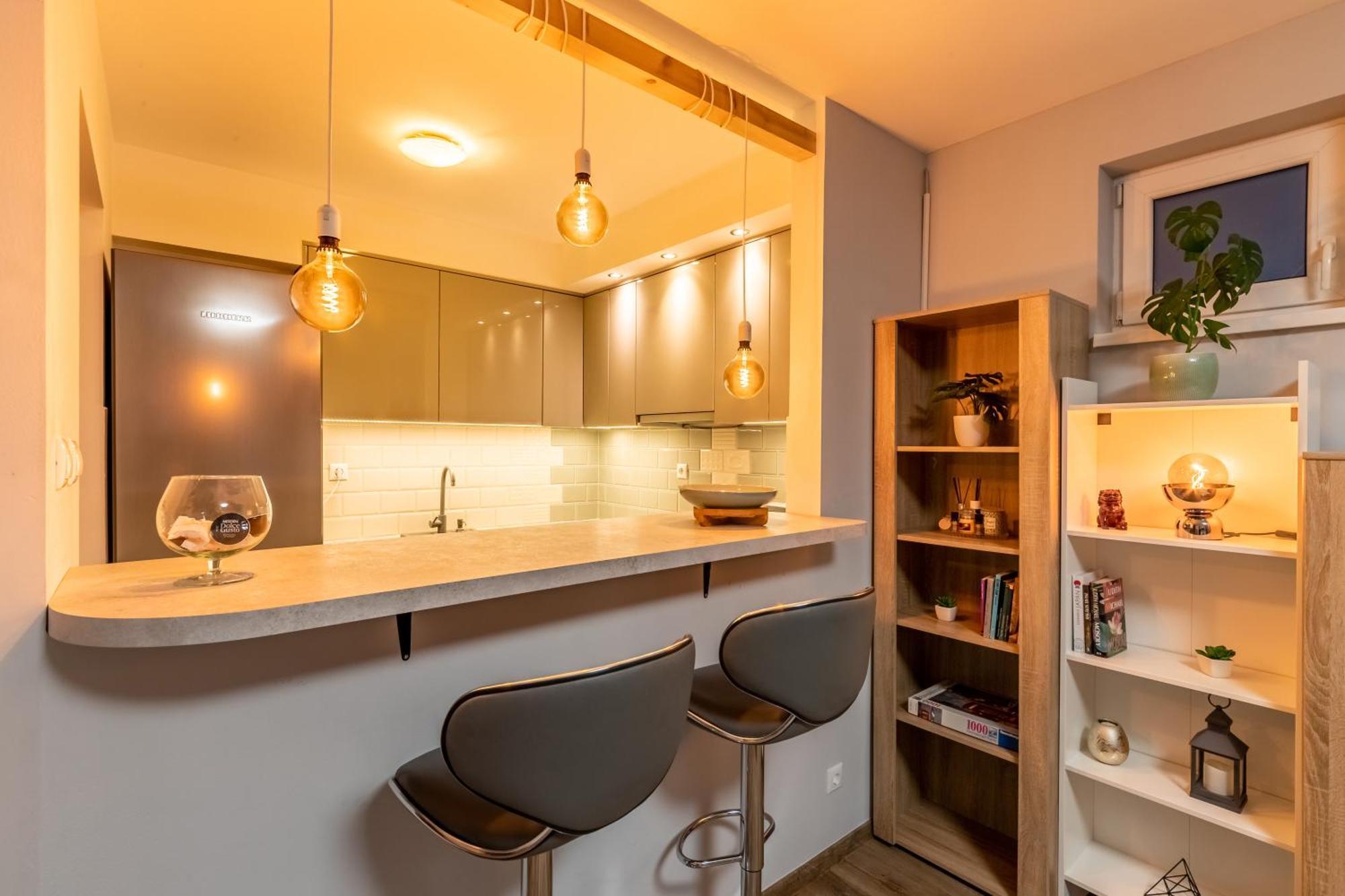 Center Budget Apartment Inside Free Parking Self Check-In Free Streaming Ac Balcony Budapest Esterno foto