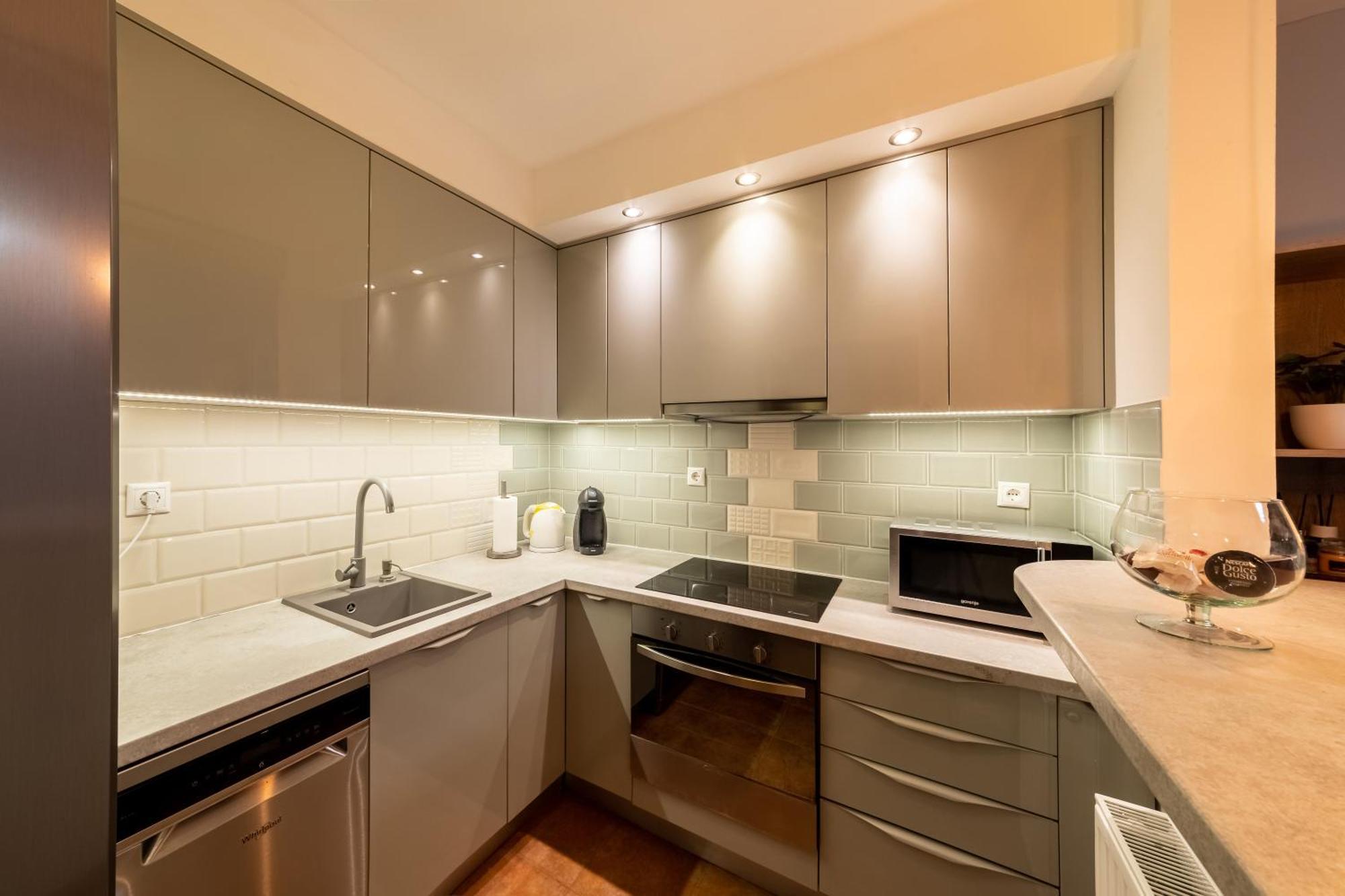 Center Budget Apartment Inside Free Parking Self Check-In Free Streaming Ac Balcony Budapest Esterno foto
