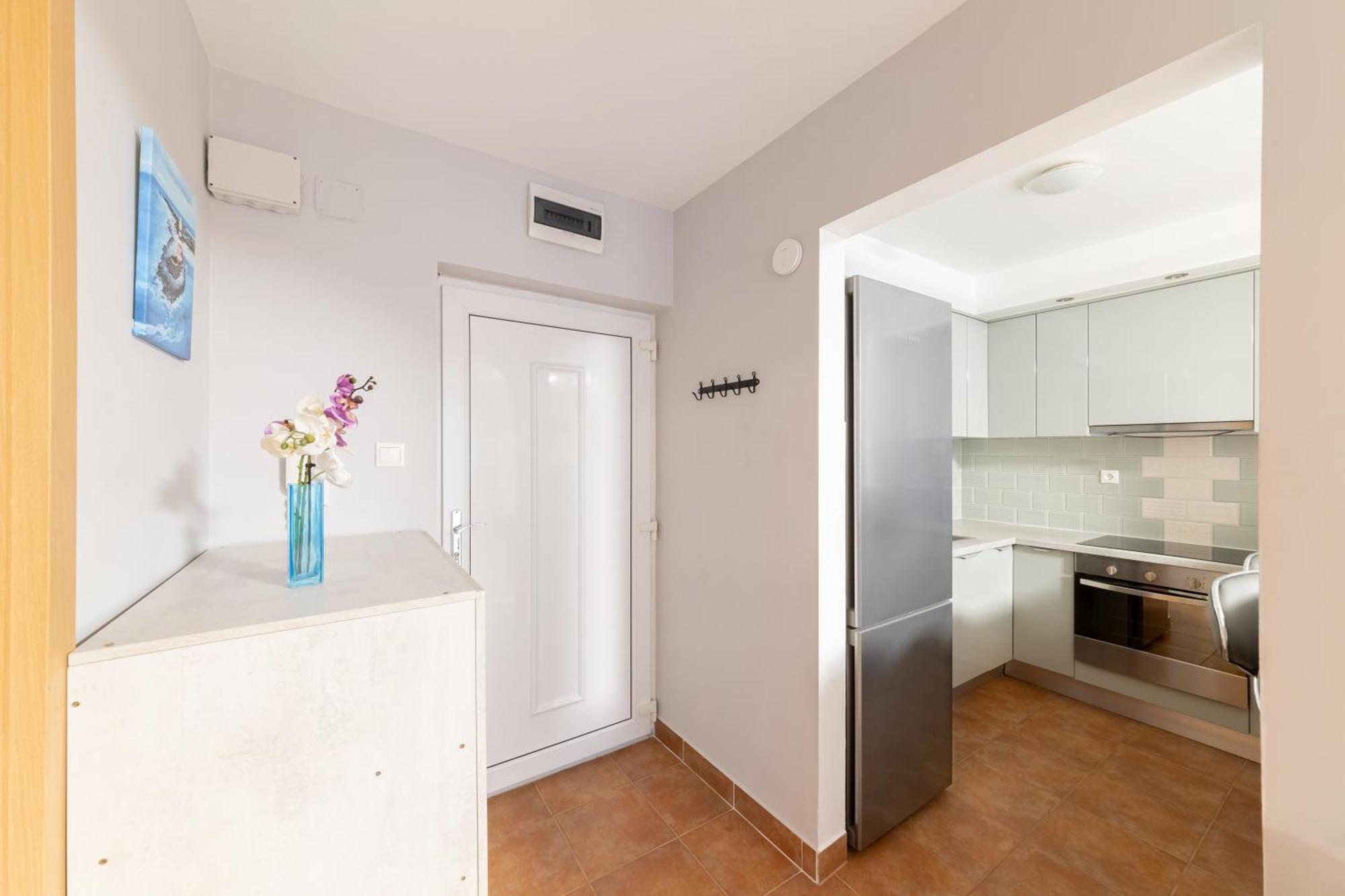 Center Budget Apartment Inside Free Parking Self Check-In Free Streaming Ac Balcony Budapest Esterno foto